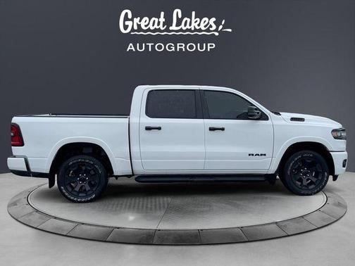 Bright White Clearcoat 2025 RAM 1500 Big Horn/Lone Star