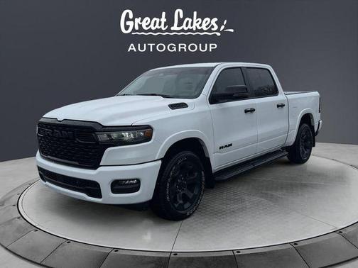 Bright White Clearcoat 2025 RAM 1500 Big Horn/Lone Star