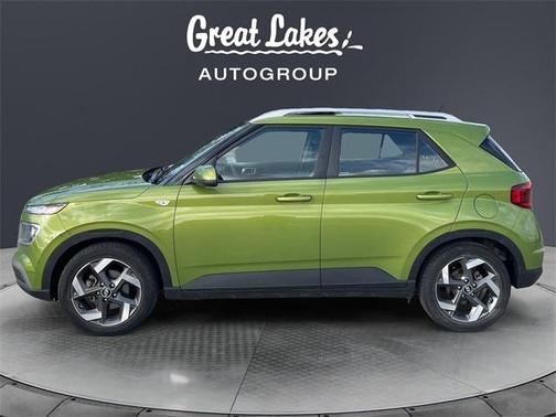 2023 Hyundai VENUE SEL