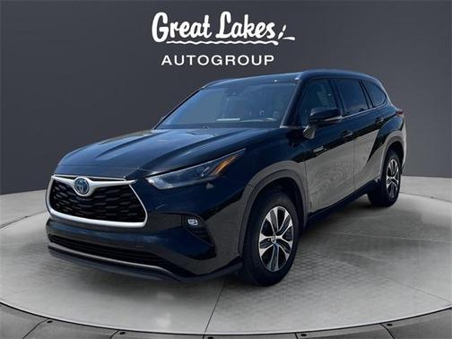 2021 Toyota Highlander Hybrid XLE