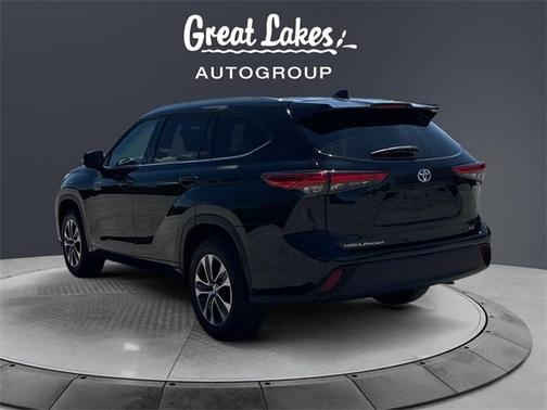 2021 Toyota Highlander Hybrid XLE