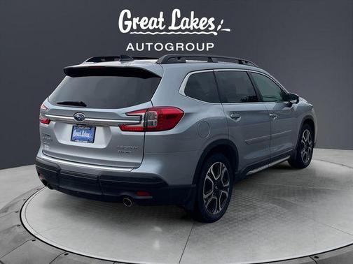 2023 Subaru Ascent Limited 8-Passenger