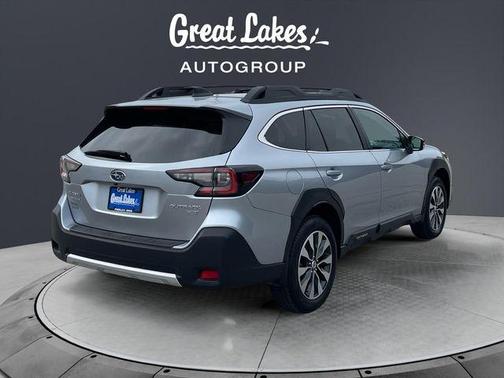Ice Silver Metallic 2024 Subaru Outback Limited XT