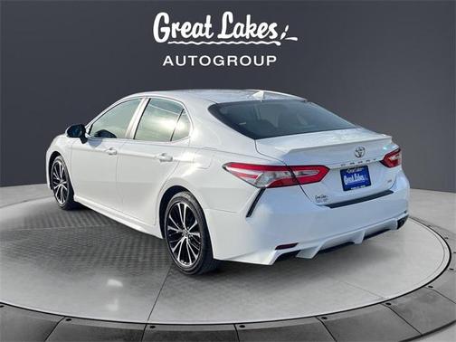 2020 Toyota Camry SE Nightshade