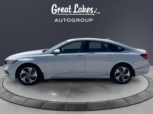 Platinum White Pearl 2019 Honda Accord EX