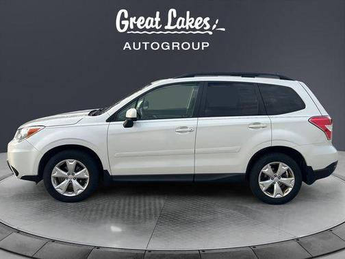 Satin White Pearl 2014 Subaru Forester 2.5i Premium