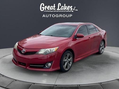 Barcelona Red Metallic 2012 Toyota Camry SE