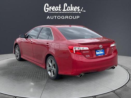 Barcelona Red Metallic 2012 Toyota Camry SE