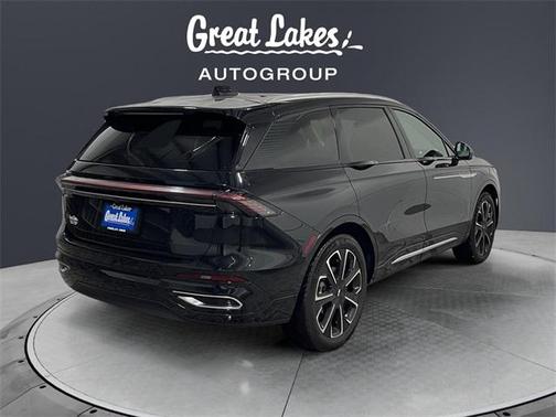 2024 Lincoln Nautilus Reserve