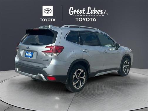 2023 Subaru Forester Touring