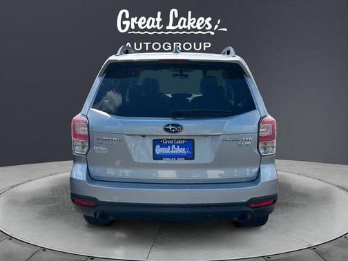 Ice Silver Metallic 2018 Subaru Forester 2.0XT Premium