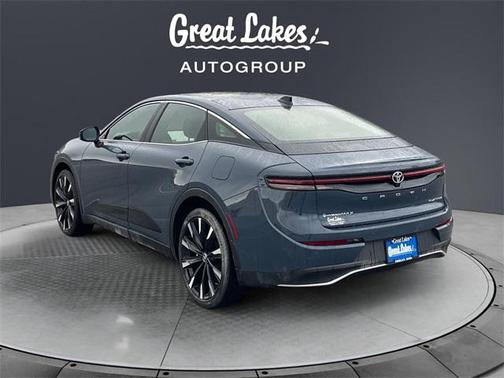 2025 Toyota Crown Platinum