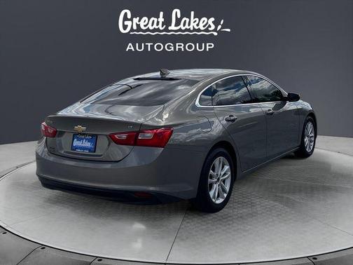 Pepperdust Metallic 2018 Chevrolet Malibu LT