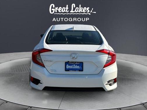 Taffeta White 2018 Honda Civic EX