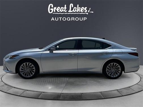 2024 Lexus ES 350 Ultra Luxury