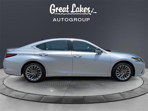 2024 Lexus ES 350 Ultra Luxury