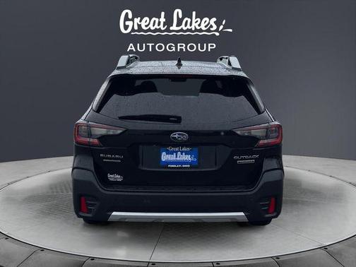 2022 Subaru Outback Touring