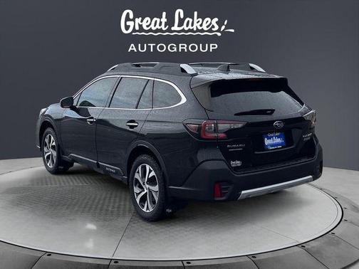 2022 Subaru Outback Touring