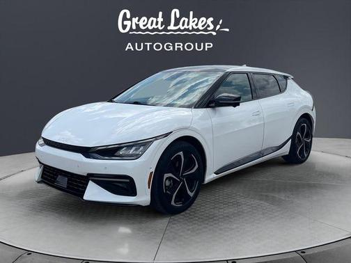 Snow White Pearl 2022 Kia EV6 GT-Line