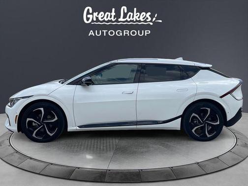 Snow White Pearl 2022 Kia EV6 GT-Line