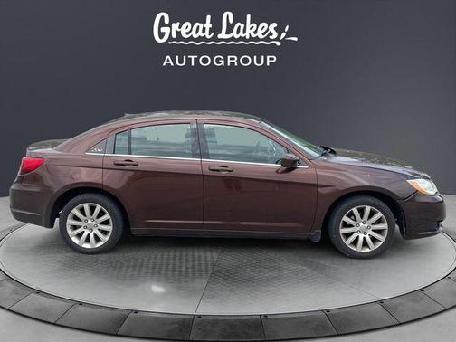 Deep Auburn Pearlcoat 2013 Chrysler 200 Touring