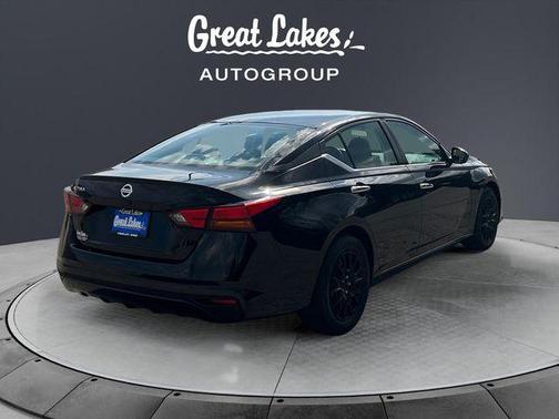 Super Black 2021 Nissan Altima 2.5 S