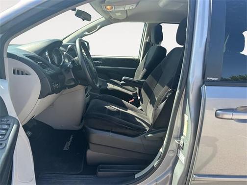 2014 Dodge Grand Caravan AVP/SE