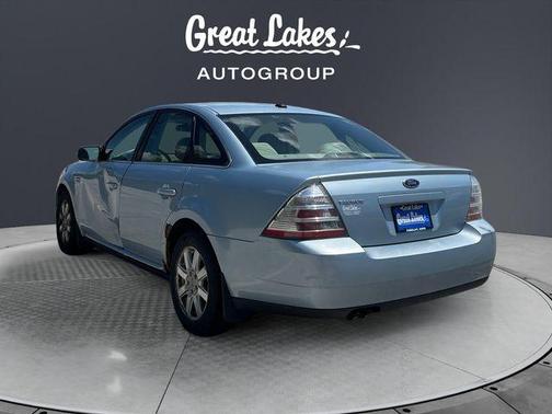 2009 Ford Taurus SE