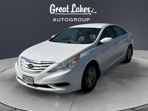 Shimmering White Mica 2012 Hyundai SONATA GLS