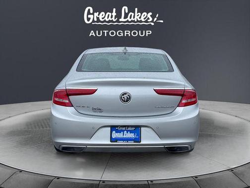 Quicksilver Metallic 2017 Buick LaCrosse Essence