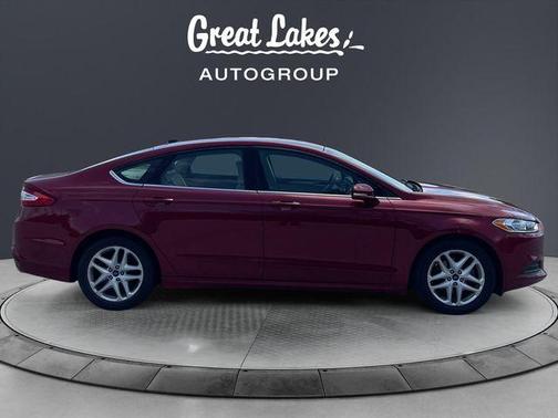 Ruby Red Metallic 2016 Ford Fusion SE