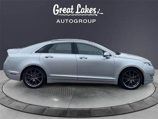 2016 Lincoln MKZ Hybrid Base