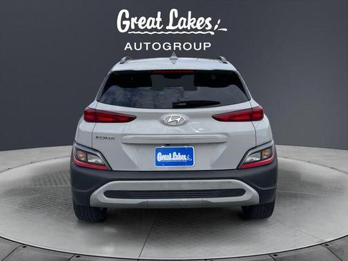 2022 Hyundai KONA SEL