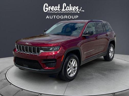 Velvet Red Pearlcoat 2023 Jeep Grand Cherokee Laredo