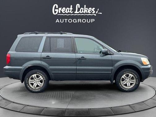 Gray 2004 Honda Pilot EX