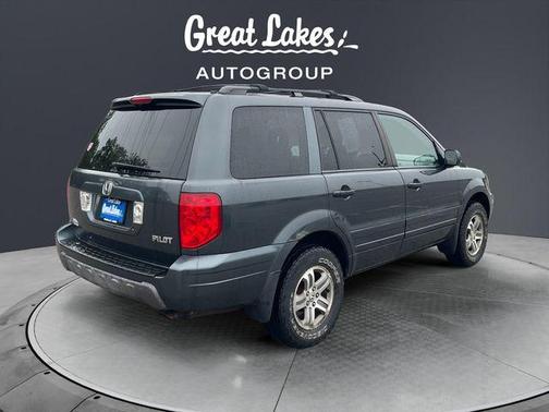 Gray 2004 Honda Pilot EX