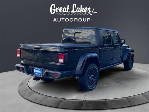 2022 Jeep Gladiator Sport