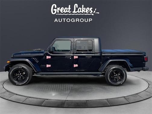 2022 Jeep Gladiator Sport