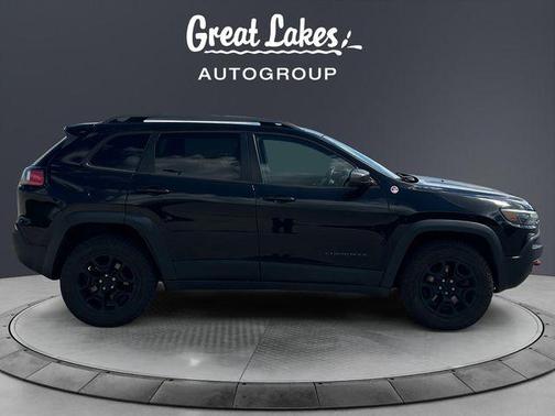 Diamond Black 2020 Jeep Cherokee Trailhawk