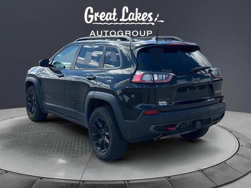 Diamond Black 2020 Jeep Cherokee Trailhawk