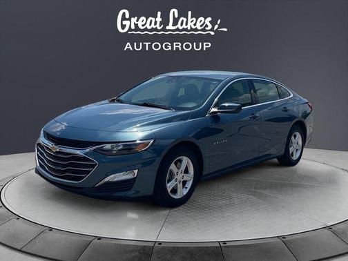 Lakeshore Blue Metallic 2024 Chevrolet Malibu 1LS