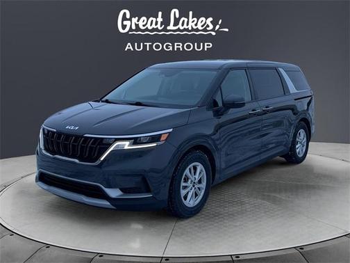 2024 Kia Carnival LX