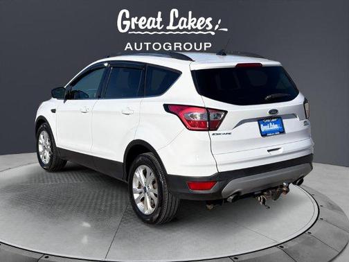 Oxford White 2018 Ford Escape SEL