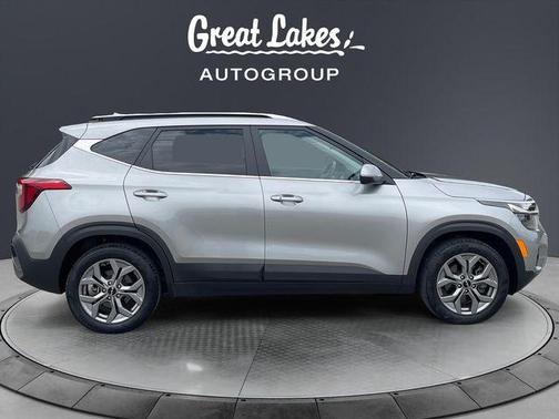 Steel Gray 2024 Kia Seltos S