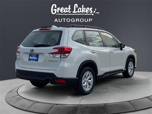 2022 Subaru Forester Base (CVT)