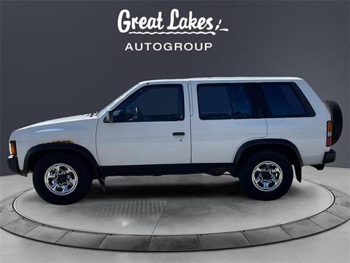 1994 Nissan Pathfinder XE-V6