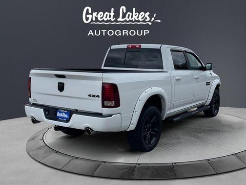 Bright White Clearcoat 2018 RAM 1500 Sport