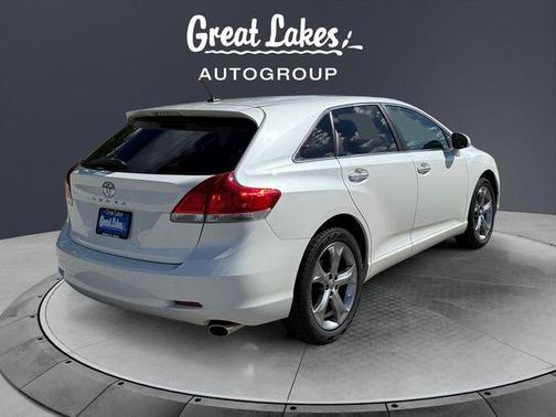 Blizzard Pearl 2010 Toyota Venza