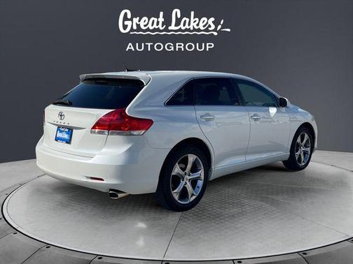 Blizzard Pearl 2010 Toyota Venza