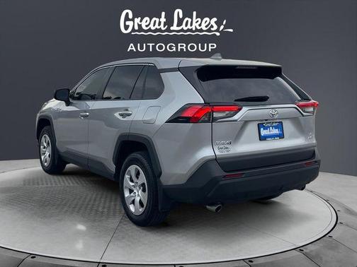 Silver Sky Metallic 2024 Toyota RAV4 LE